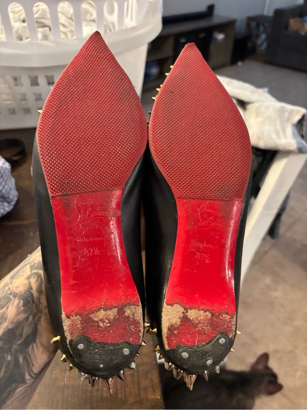 Christian Louboutin Black Spiked Pointed-Toe Flats size 37.5